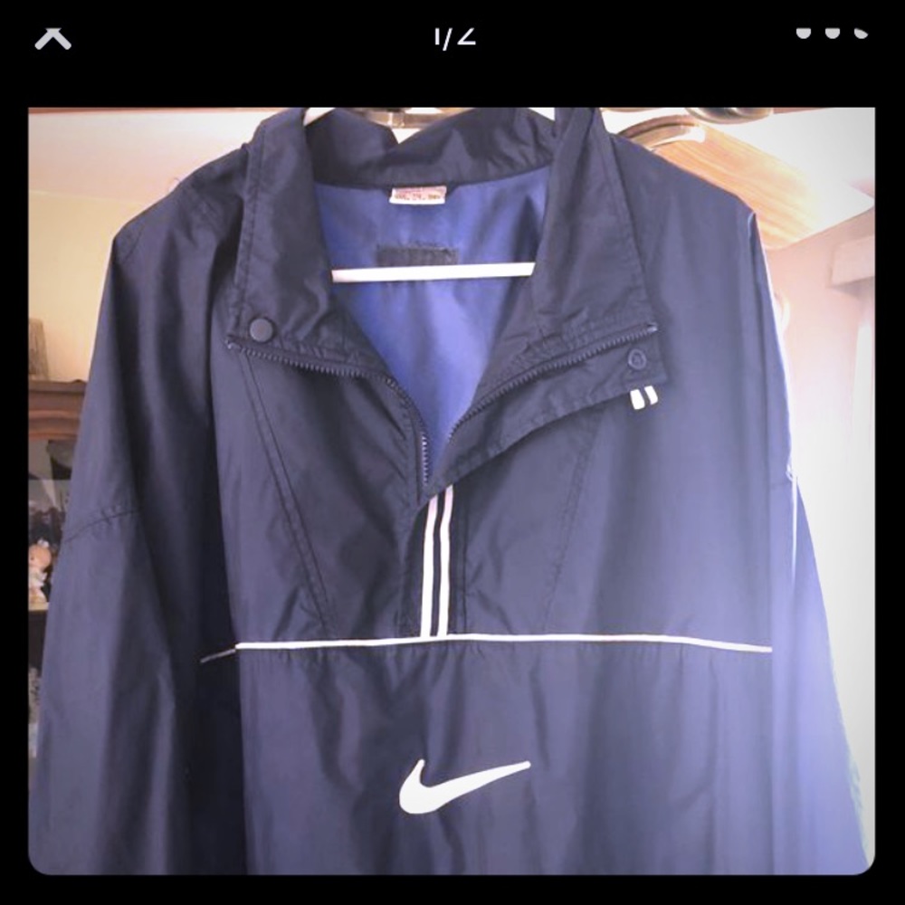 Nike pull over jacket brand new never worn